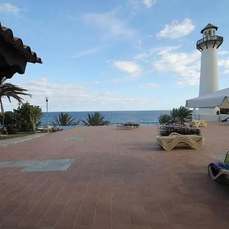 Daire Bonito Con Vista Al Mar *
